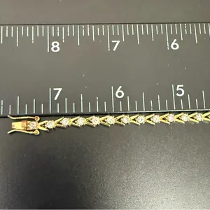Vintage Unsigned Gold-tone Clear Rhinestone Crystal V Chevron Tennis Bracelet thumbnail 9