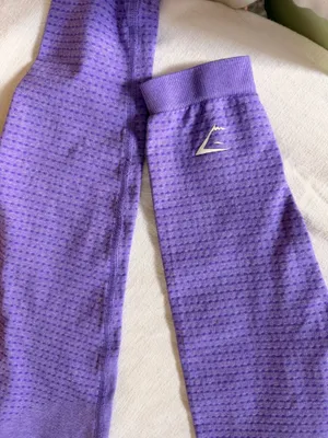 Gymshark Vital Seamless Purple Textured Jogger Leggings Women’s Small thumbnail 3