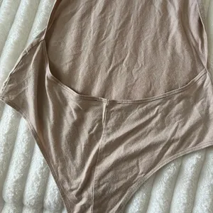 Reformation Beige Sleeveless Bodysuit thumbnail 5