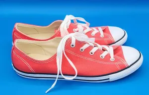 Converse Women's orange Classic Chuck Taylor All-star, Size 10 thumbnail 3