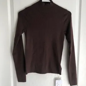 Commense Womens‎ Knit Top Size Medium Brown Long Sleeve Mock Neck Slim Fit NWT thumbnail 3