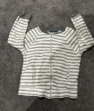 Size S thumbnail 1
