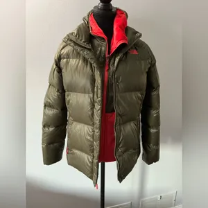 TWO IN ONE❗️THE NORTH FACE PUFFER 🍁🍂 thumbnail 5