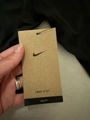 Black Dri-Fit Nike Crop Top Medium  thumbnail 3