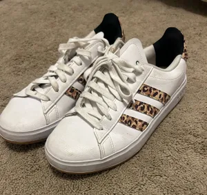 Adidas Cheetah Sombas thumbnail 1