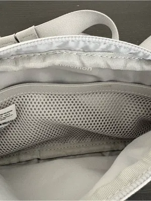 Lululemon Everywhere Belt Bag Mini Ripstop in Vapor/Traverse Grey thumbnail 6