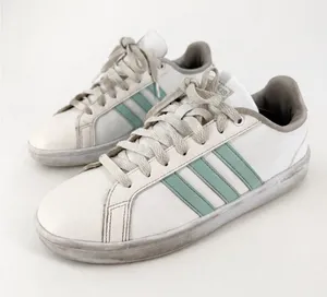 Adidas Cloudfoam Sneakers Women‎ Size 10 White Mint Green F33888 Low Top thumbnail 1