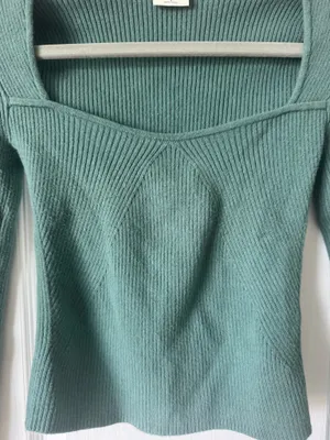 Abercrombie Ribbed Top Long Sleeve thumbnail 3