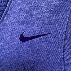 Nike Women's Dri-Fit T-Shirt Size Medium, Purple thumbnail 5