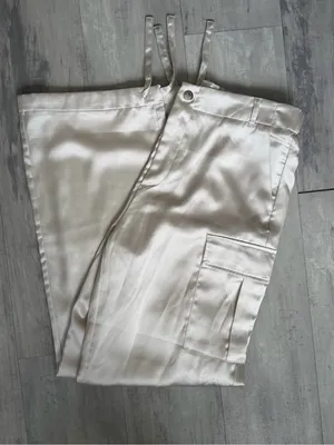 stradivarius Cream Satin Trousers thumbnail 5