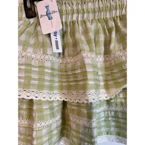 Day moon ruffle skirt. Green and white. Small thumbnail 2