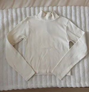Zara Cream Ribbed Mock Neck Long Sleeve Top thumbnail 1
