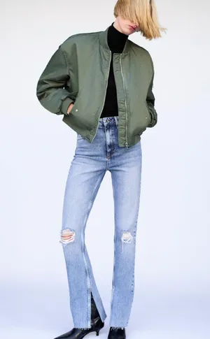 High Waisted Jeans thumbnail 1
