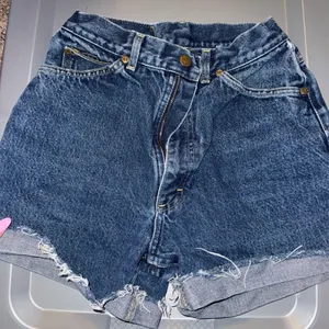 Lee Shorts thumbnail 1