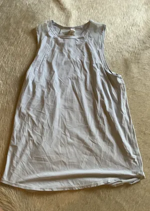 Lululemon Tank Top 0 thumbnail 1