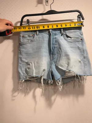 NWT Zara Light Blue Distressed Summer Everyday Denim Shorts Size 4 thumbnail 4
