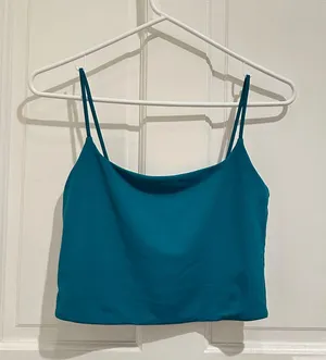 Aritzia Babaton Contour Cami Top thumbnail 2
