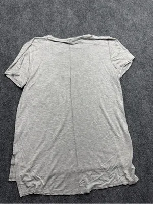 We the Free Womans XS Light Gray V-Neck Pocket Tee Shirt thumbnail 6
