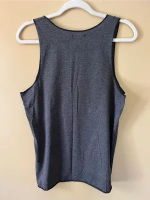Zanzibar Hakuna Matata Charcoal Graphic Tank - Multicolor Print thumbnail 4