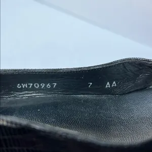 Stuart Weitzman Pump Women's Closed Toe Heels Shoes Faux Leather Black Size 7 🟡 thumbnail 6