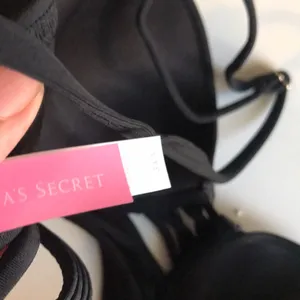 Victorias Secret Bikini Top 34A thumbnail 5