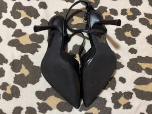 Dream Pairs Heels thumbnail 2