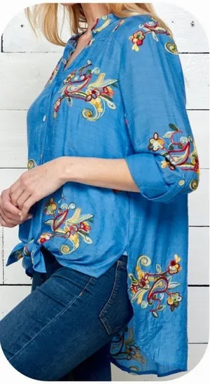EUC Fig and Flower Roll Tab Sleeve Embroidered Floral Blouse Sz.‎ M Cornflower thumbnail 1