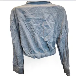 Zara Blue button up shirt with a relaxed fit #preppy #minimalist #officewear thumbnail 2
