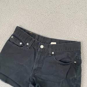 VTG Levi's 510 Jean Shorts Women 6 Black Lower Rise Slim Fit Distressed Cutoff thumbnail 2