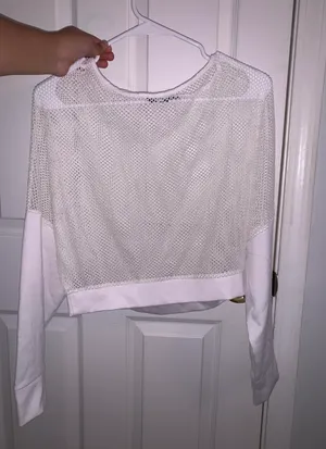 Boohoo Mesh Workout Top thumbnail 1