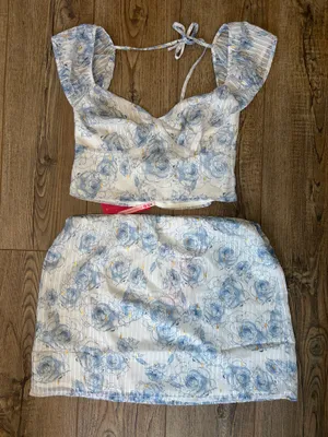 Beginning Boutique Mayia Blue Rose Print Top thumbnail 3