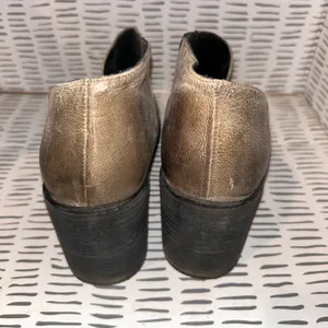Free People Terrah Grey Leather Cut Block Heel Ankle‎ Booties Shoes Women 8.5 39 thumbnail 3