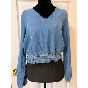 Cloth & Stone Anthropologie Smocked Waist Blouse Tencel Denim Chambray Top S thumbnail 2