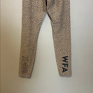 White Fox x Sarah's Day Leggings‎ High Waist Drawstring Speckled Print Medium thumbnail 6
