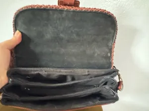 Vintage Dooney & Bourke Black pebble with brown Leather cross body bag thumbnail 4