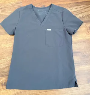 FIGS Technical Collection Casma Scrub Top Charcoal Gray V-Neck XS thumbnail 1
