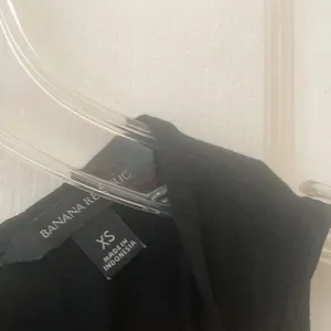 FINAL MARKDOWN Banana republic button back tank xs thumbnail 2