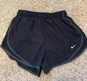 Nike Shorts Dri-Fit thumbnail 1