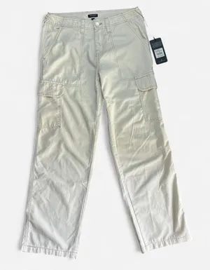True Religion White cargo pants nwt thumbnail 1