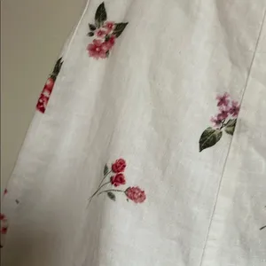 White and Pink Floral Mini‎ A-Line Skirt for Casual Wear with Small Slit thumbnail 3