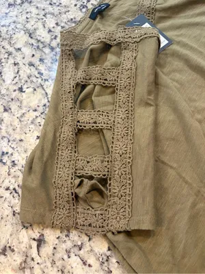 Verve Ami Olive Green Crochet Trim Short Sleeve Top thumbnail 4