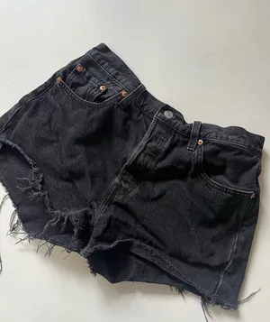Levi's jean shorts thumbnail 2