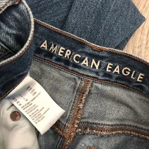 American Eagle Hi-Rise Girlfriend Jeans Blue Denim US 6 Long thumbnail 4