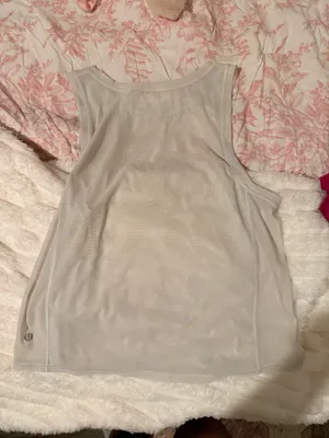 Lululemon Top thumbnail 2