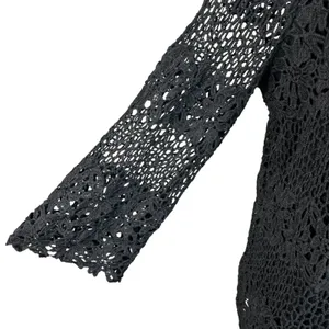 Alfred Dunner X-Large Top Floral Crochet Overlay 3/4 Flare Sleeves Stretch Black thumbnail 3