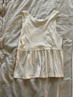 NWOT Tank thumbnail 4