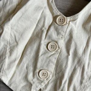 Cream Button thumbnail 4