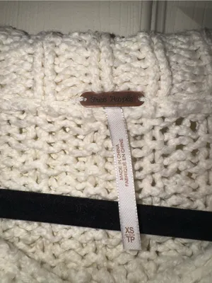 Free People Ivory Cable Knit Cropped Crew Sweater thumbnail 2