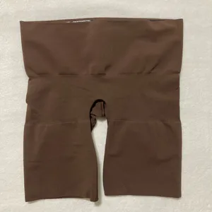 SKIMS BBL Butt Lifting Shorts M thumbnail 3
