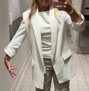 White Zara Blazer thumbnail 4